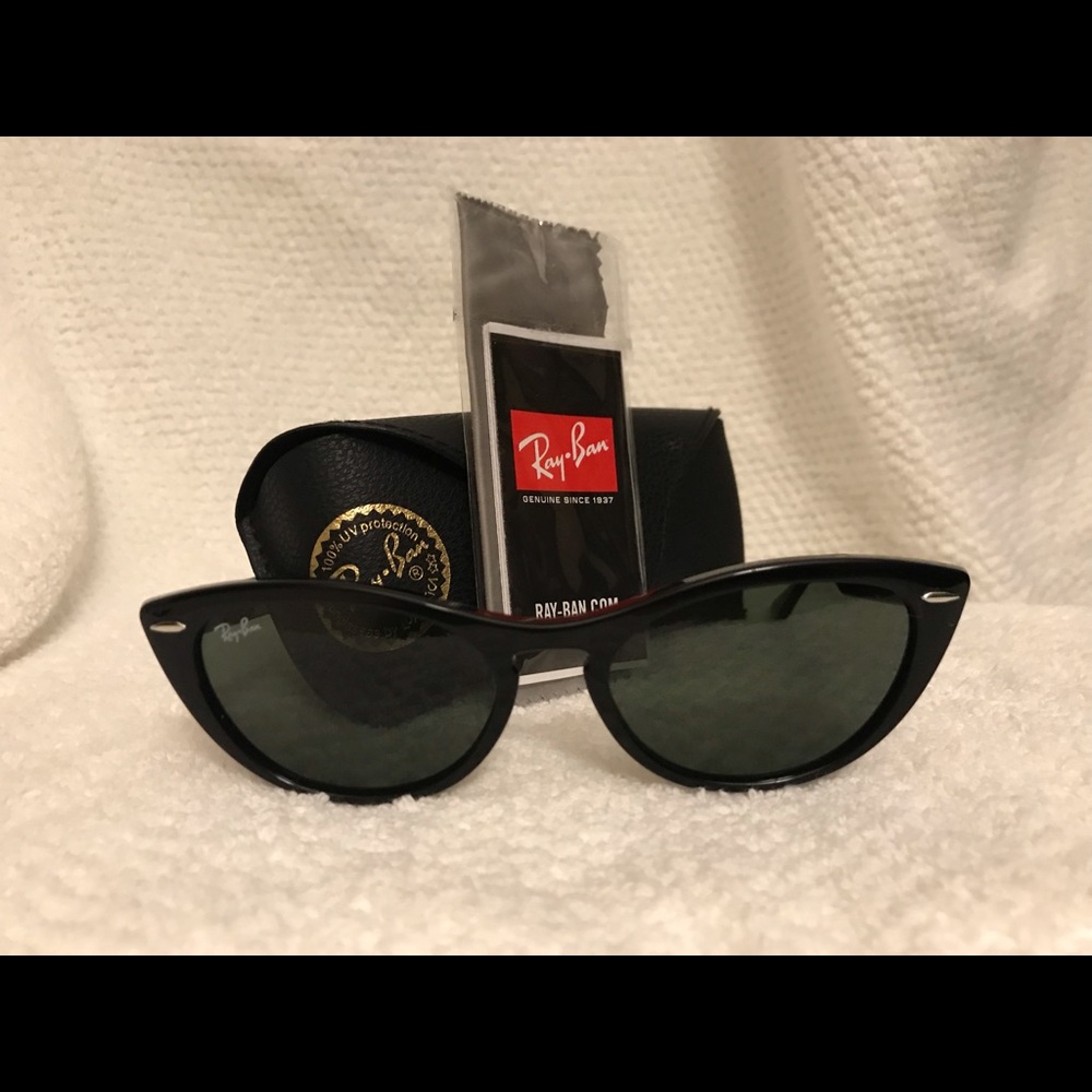 Rayban NEW cat eye shape